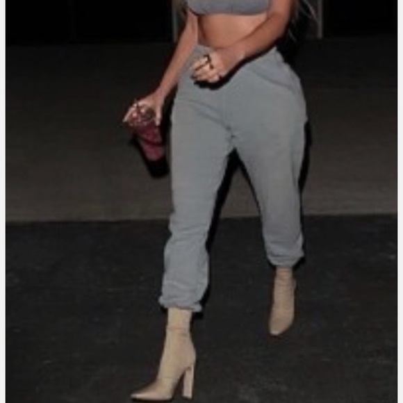 Camel brown Booties 7.5 - Picture 2 of 6